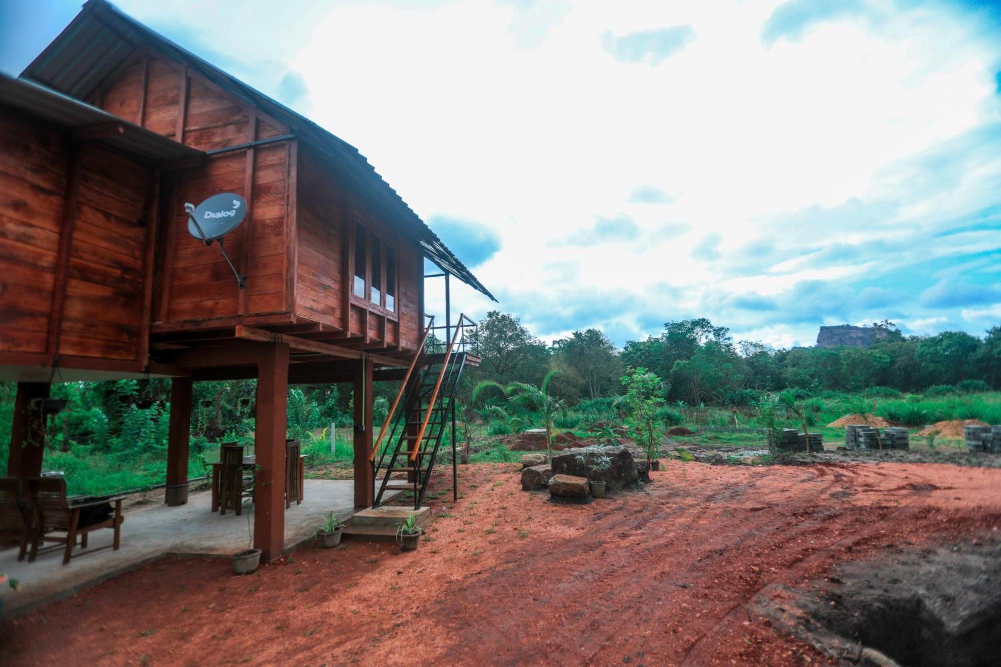 Lion Wood Treehouse Vila Talkote Exterior foto